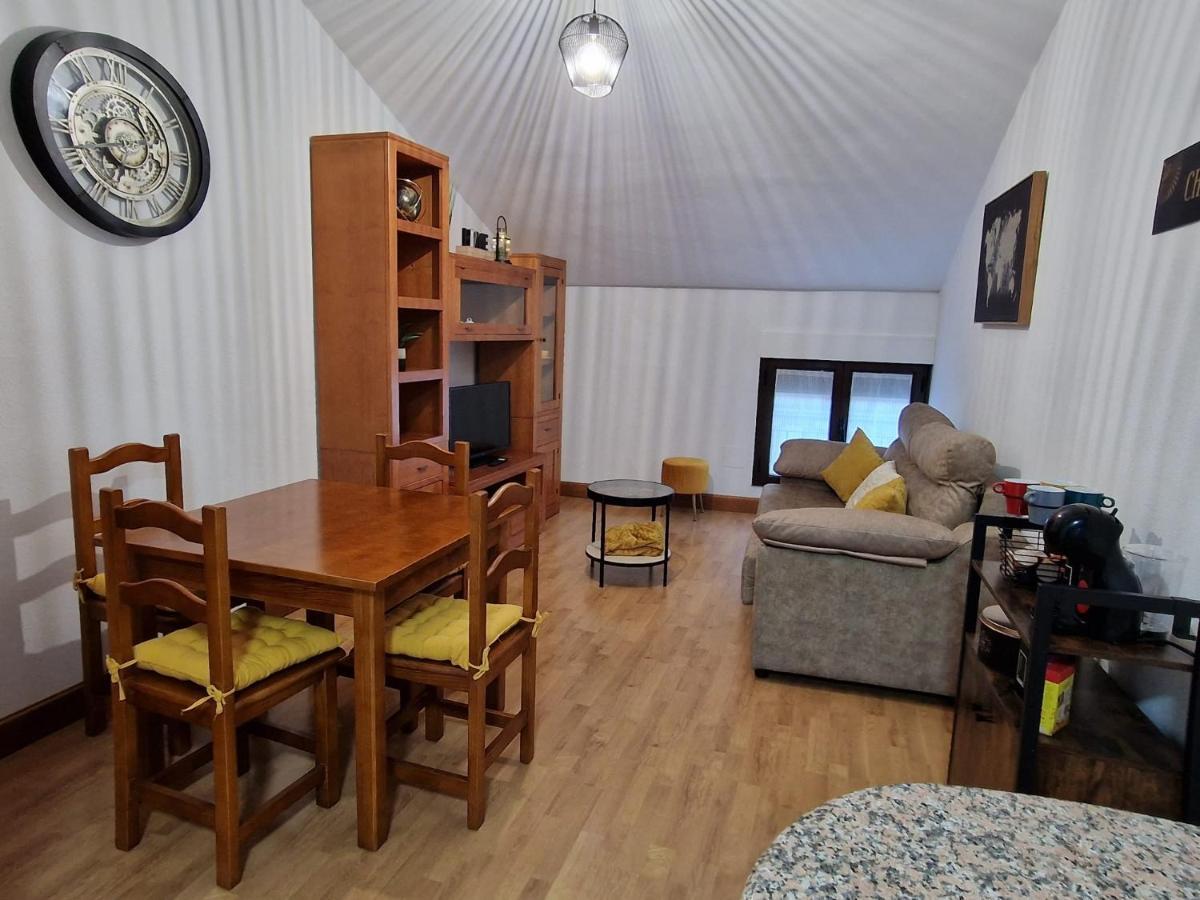 Vivienda Turistica Ibama2 Apartment Ciudad Rodrigo Bagian luar foto